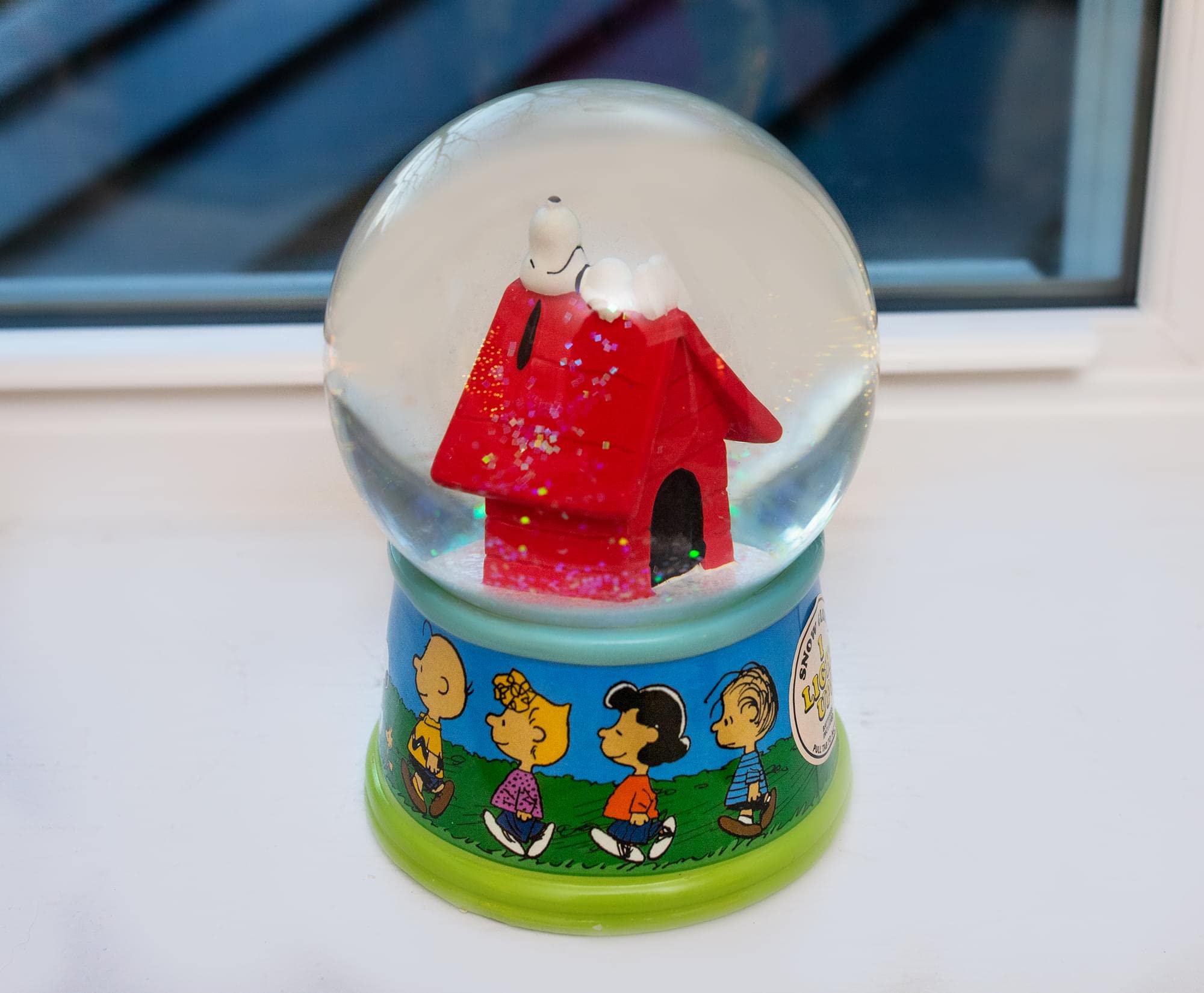 Foto 5 | Snow Globe Silver Buffalo Peanuts Group, 100 Ml, Iluminada - Venta Internacional.