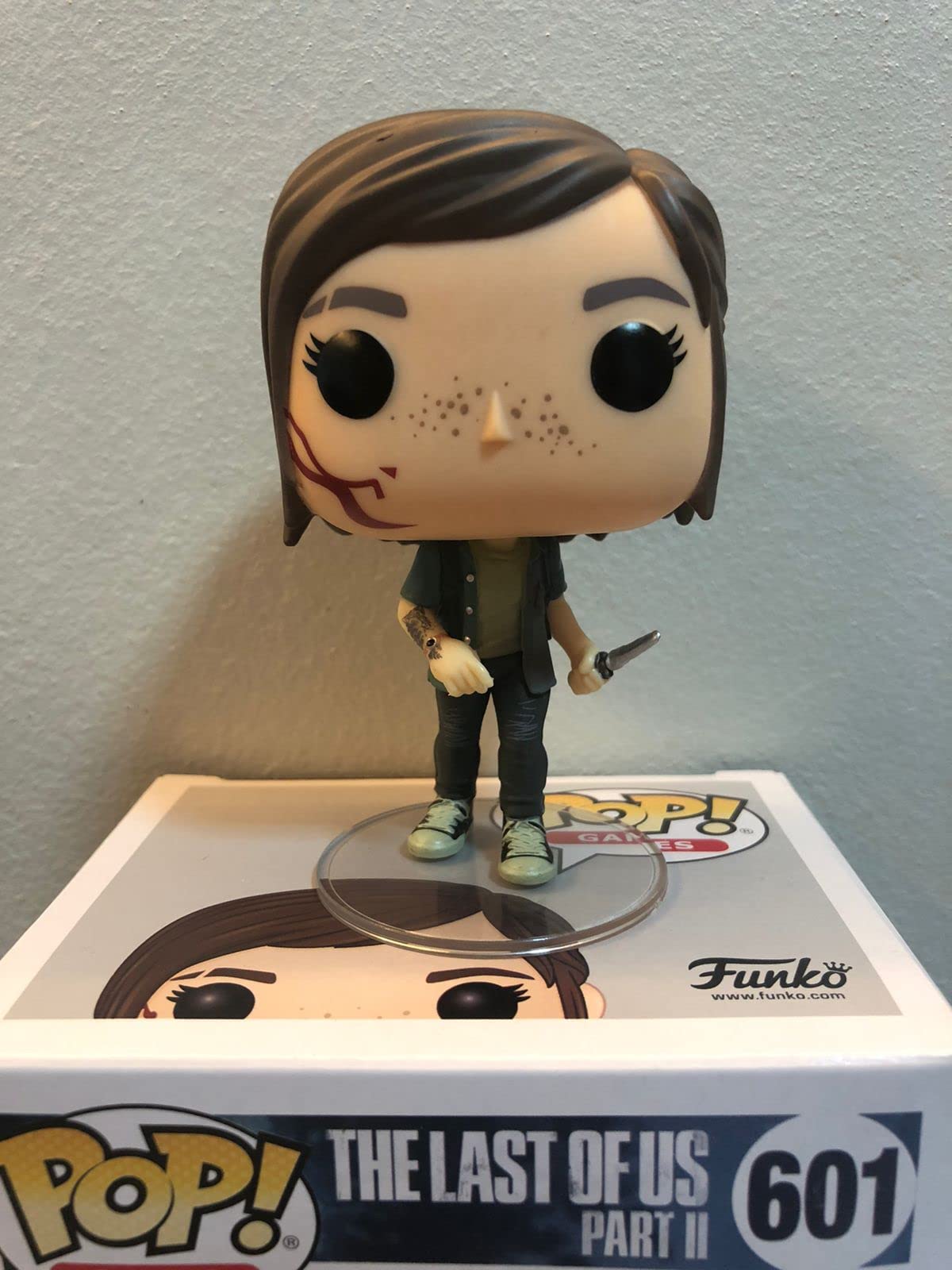 Foto 4 pulgar | Figura De Acción Funko Pop! Juegos: The Last Of Us Part Ii, Ellie - Venta Internacional.