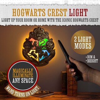 Foto 3 | Lámpara Paladone Con Escudo De Harry Potter Y Mando A Distancia - Venta Internacional.