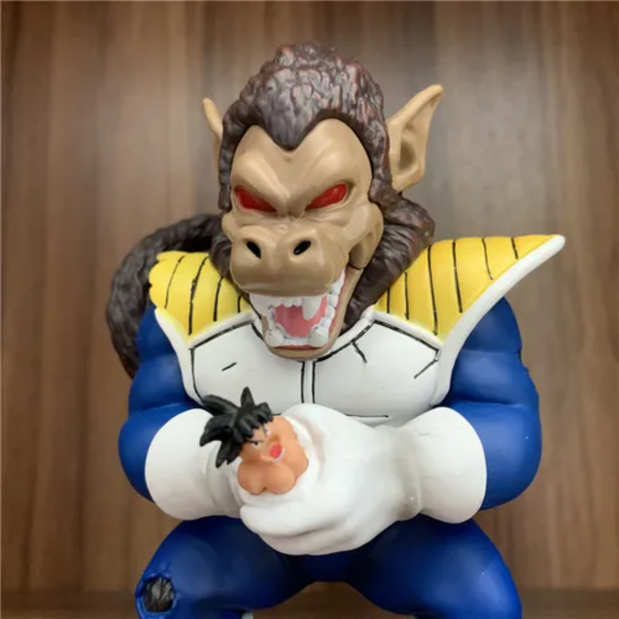 Foto 3 pulgar | Figura Vegeta Ozaru Dragon Ball Gt Mono Gorila Saiyan Coleccionable