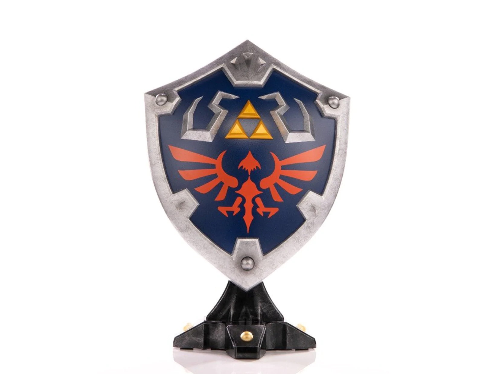 Foto 2 pulgar | Figura Hylian Shield 12 Pulgadas Nintendo The Legend Of Zelda Breath Of The Wild First 4 Figures