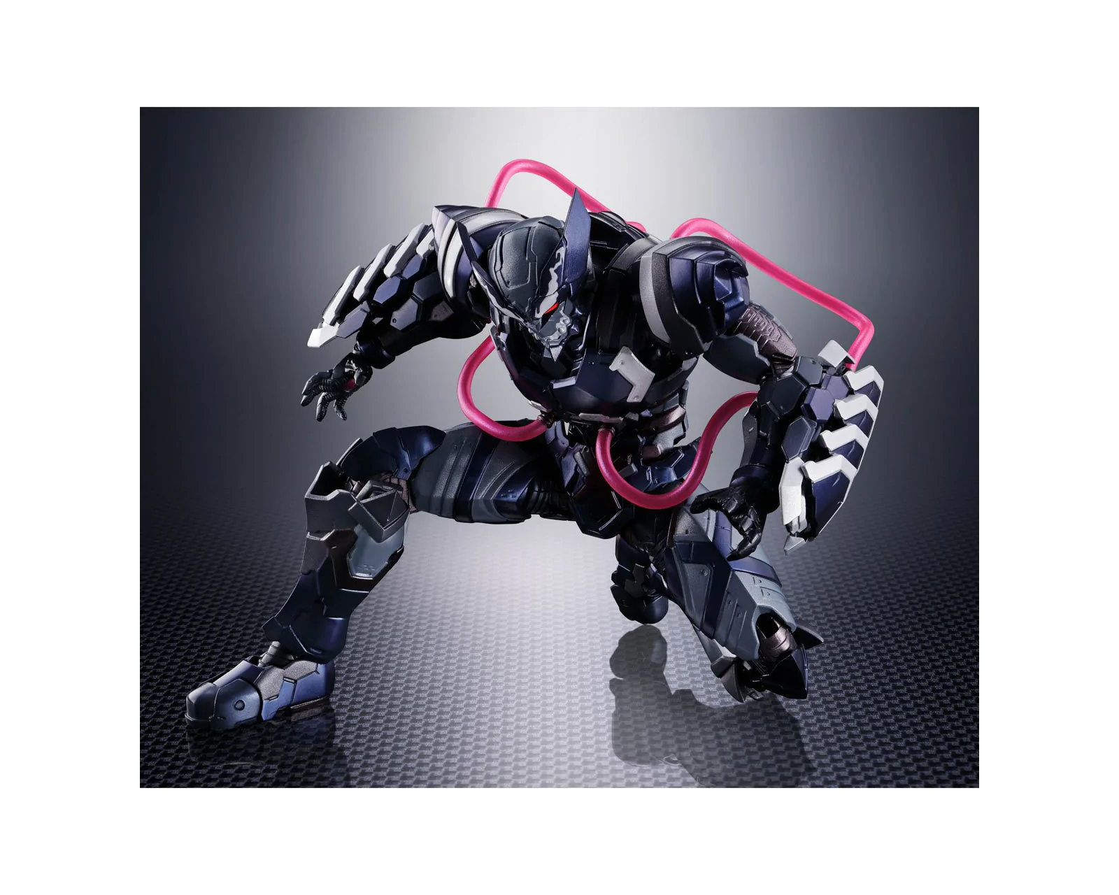 Foto 3 pulgar | Figura Venom Symbiote Wolverine Bandai F074