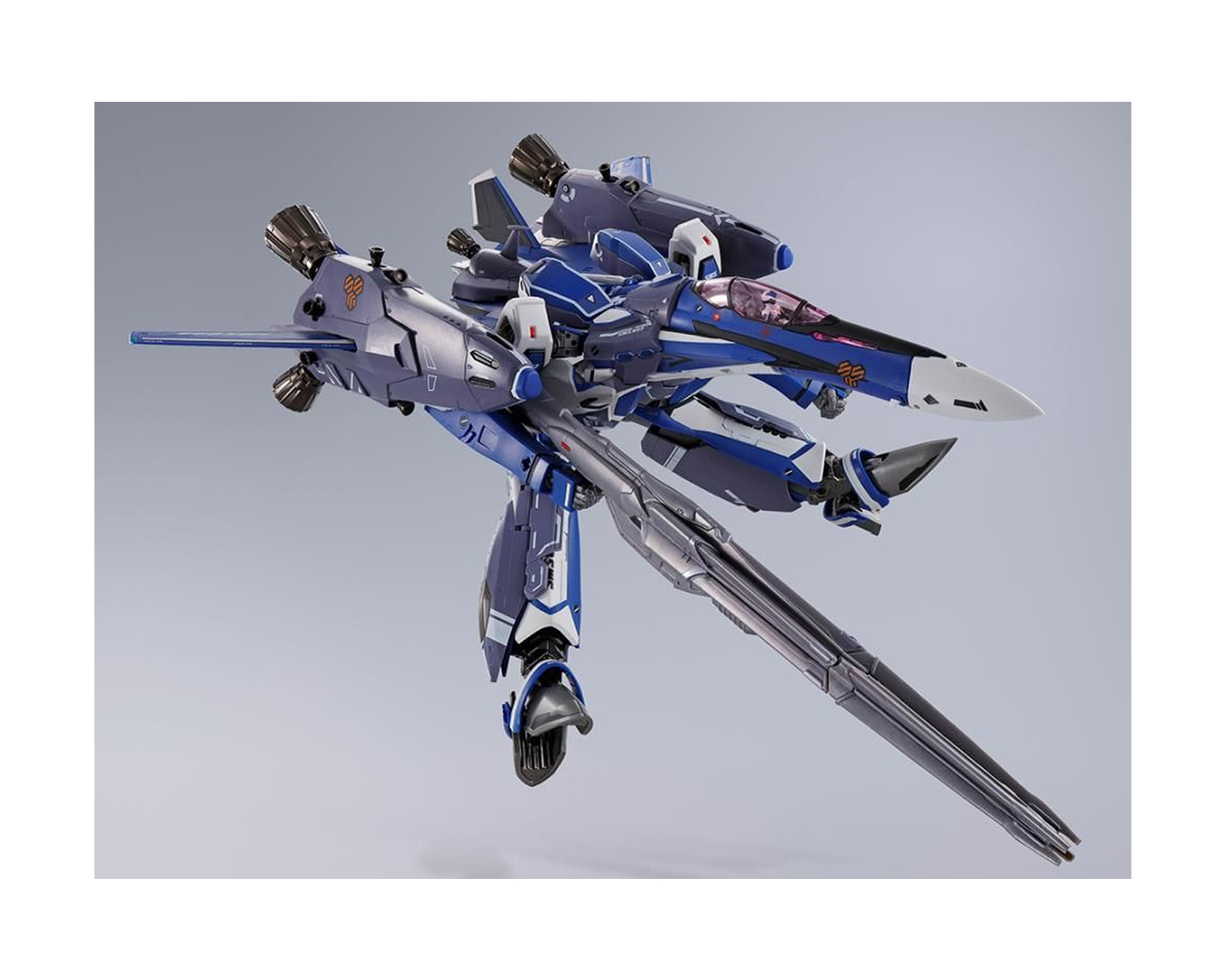 Foto 4 pulgar | Figura Vf-25g Super Messiah Valkyrie Bandai Macross Frontier