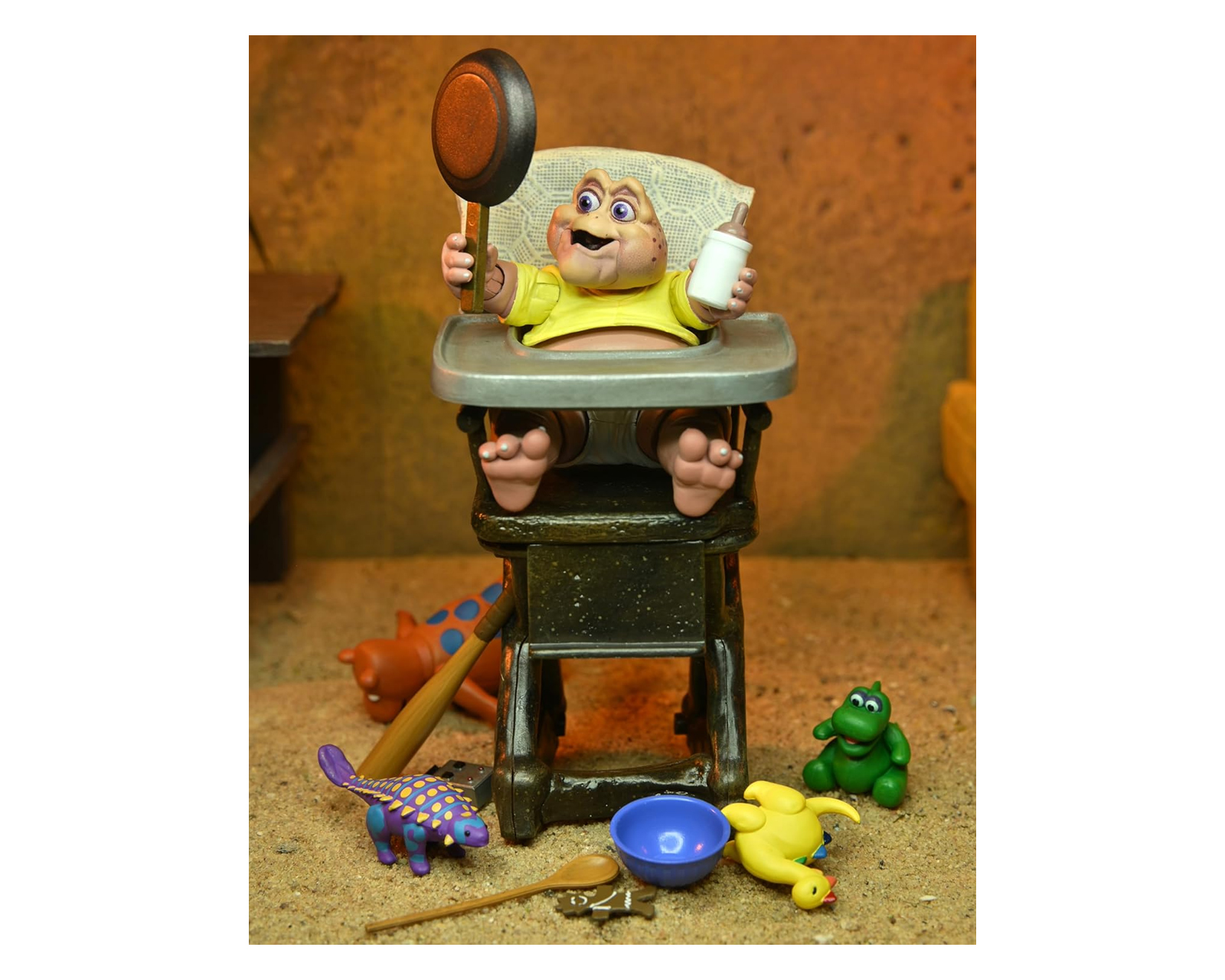 Foto 5 pulgar | Figura Neca Dinosaurs Ultimate Baby Sinclair 7 Pulgadas