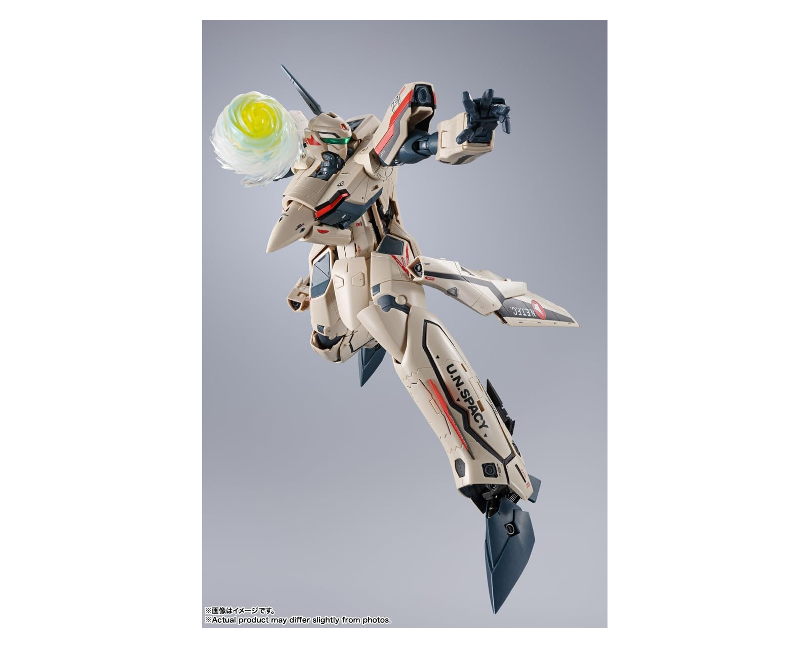 Foto 3 pulgar | Figura Bandai Macross Plus YF-19 Excalibur de Isamu Alva Dyson