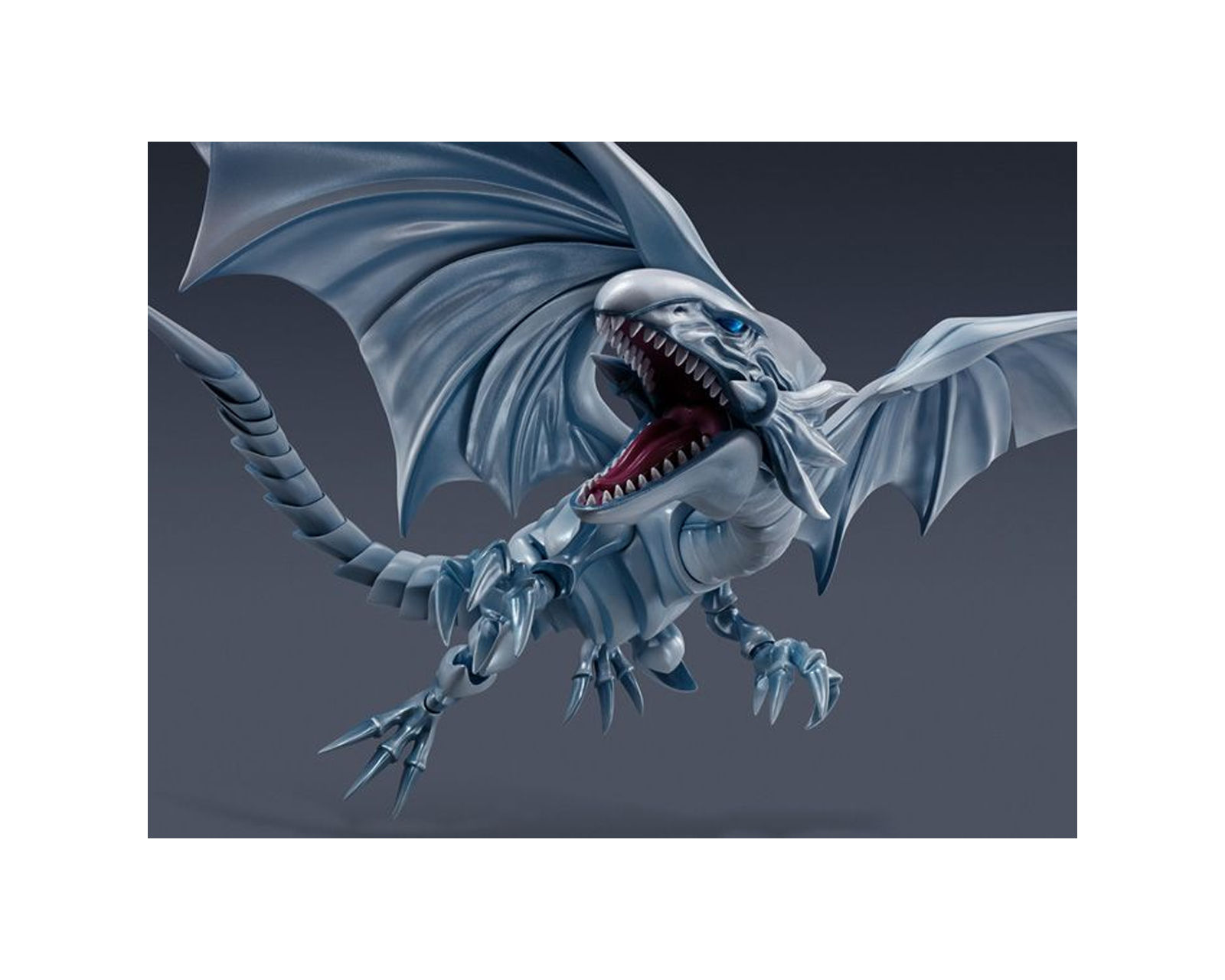 Foto 3 pulgar | Figura de Blue-Eyes White Dragon de Yu-Gi-Oh! en S.H. MonsterArts