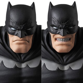 Foto 7 | Figura De Acción Medicom Dc Batman: El Regreso Del Caballero Oscuro - Venta Internacional.