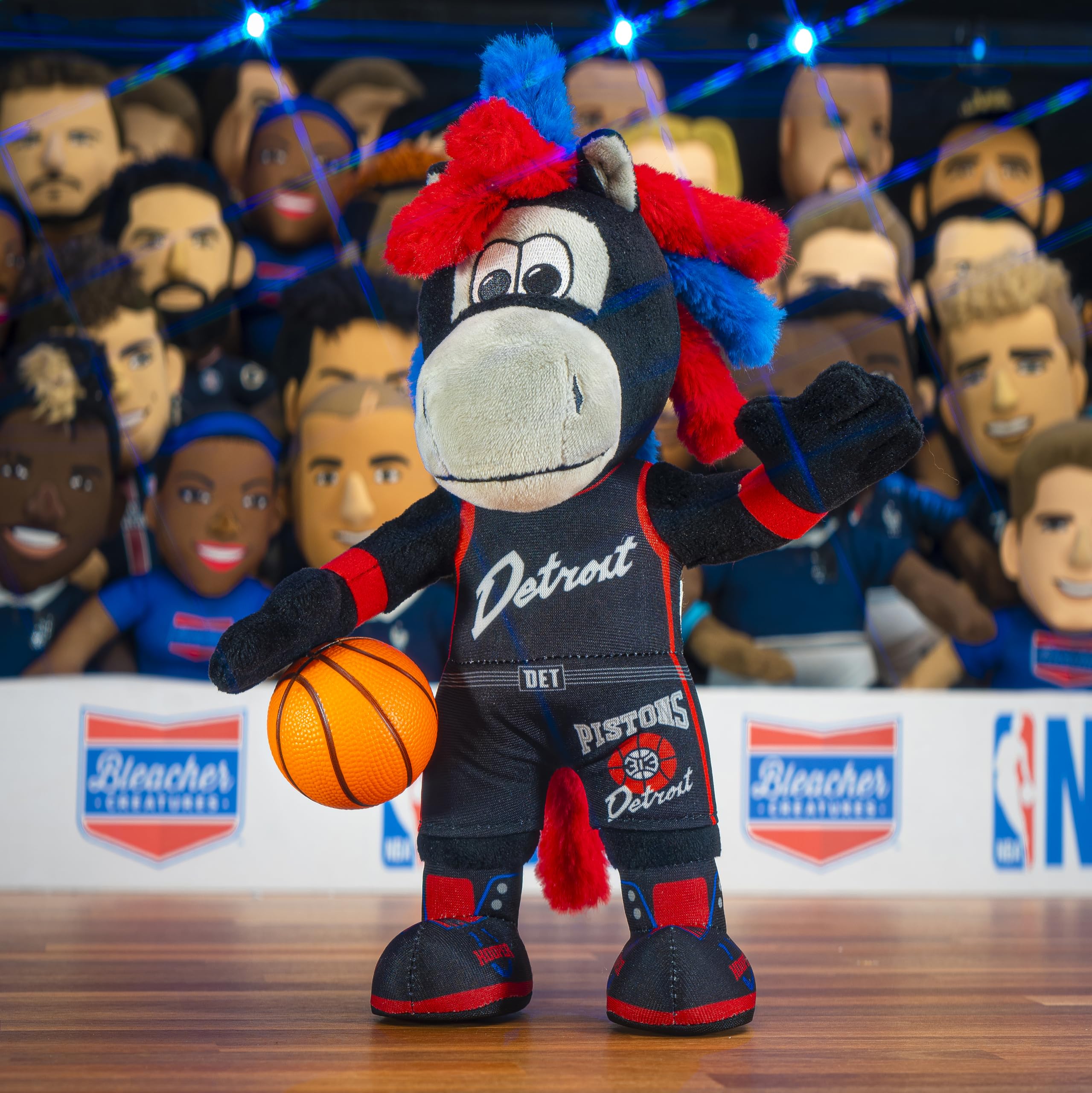 Foto 5 pulgar | Figura De Peluche Bleacher Creatures Detroit Pistons Hooper 10 Nba - Venta Internacional.