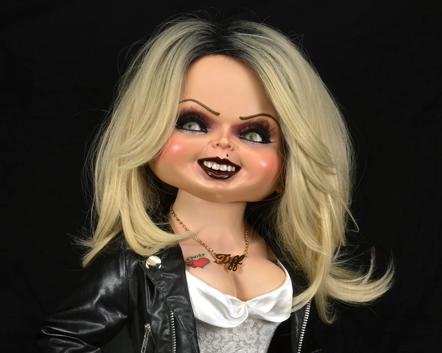 Foto 3 pulgar | Tiffany Valentine 1:1 Life Size Neca Novia de Chucky