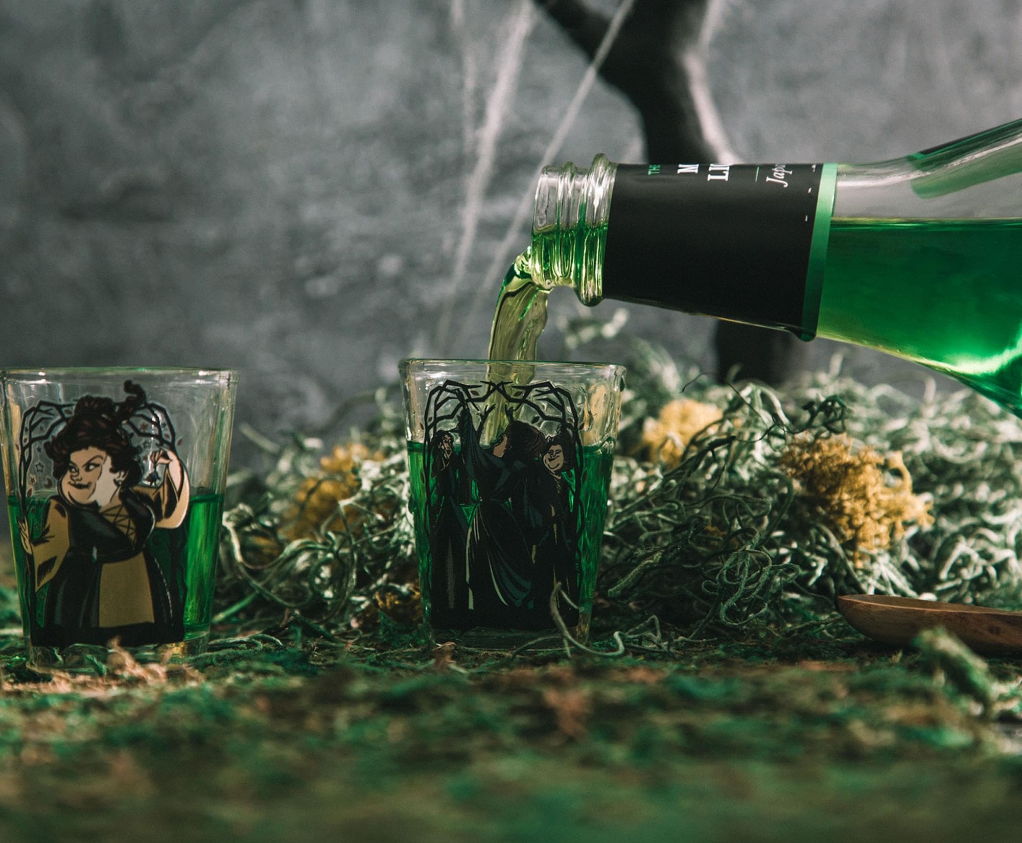 Foto 6 | Minivasos De Chupito Plateados Buffalo Disney Hocus Pocus, 60 Ml - Venta Internacional.