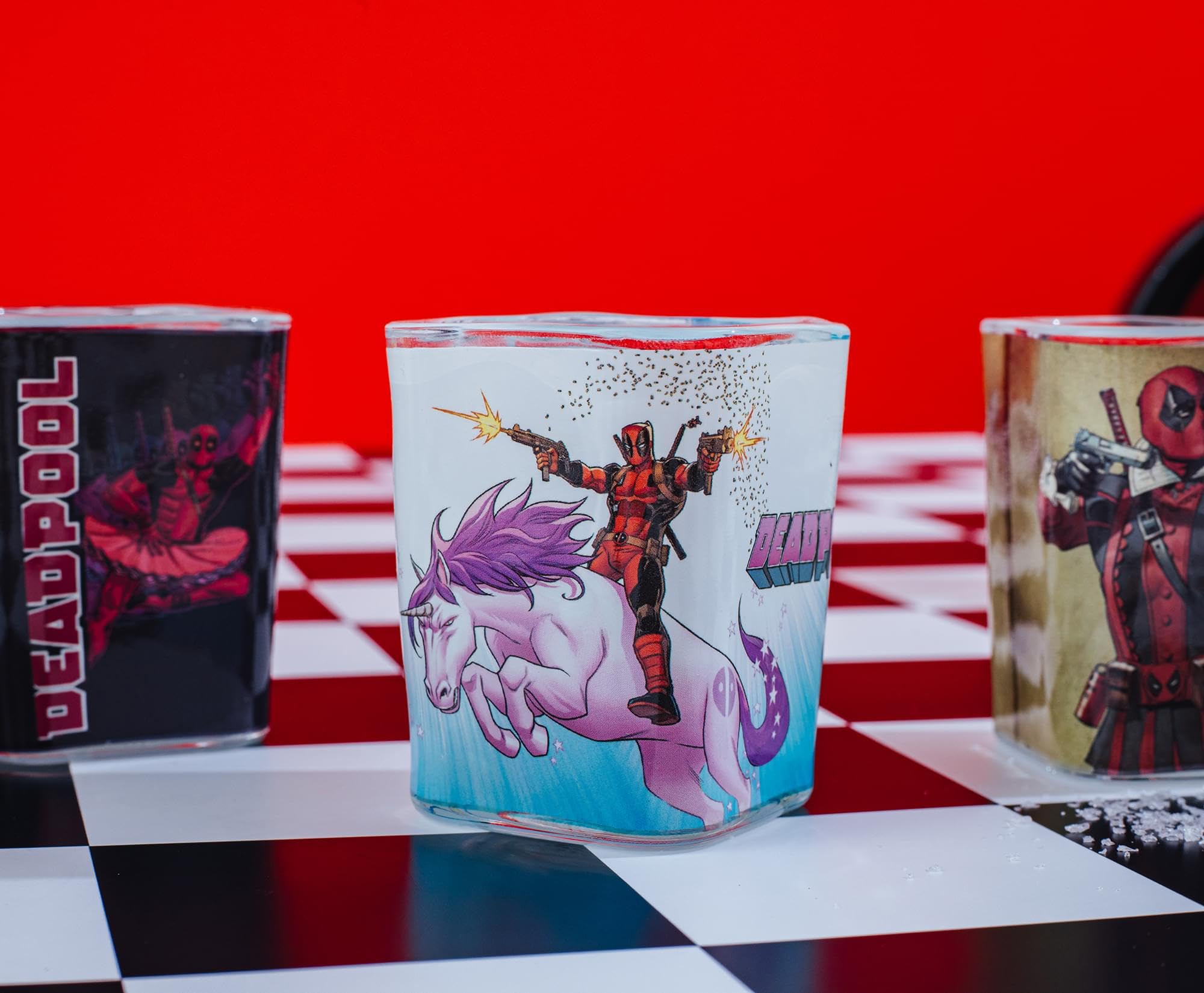 Foto 6 pulgar | Minivasos De Chupito Plateados Buffalo Marvel Deadpool, 60 Ml, Paquete De 4 - Venta Internacional.
