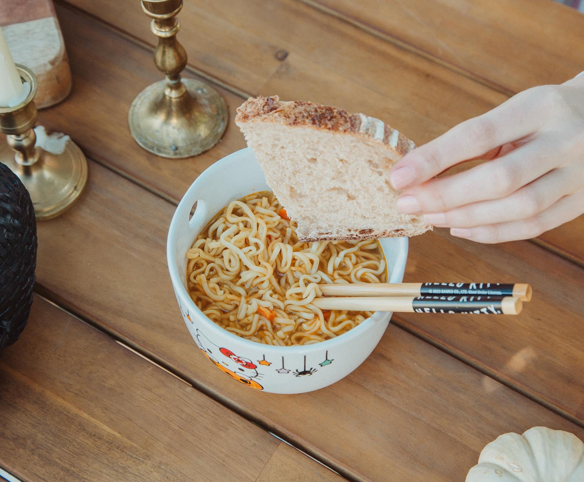 Foto 6 | Juego De Vajilla Sanrio Hello Kitty Pumpkin Boo Ramen Ceramic - Venta Internacional.