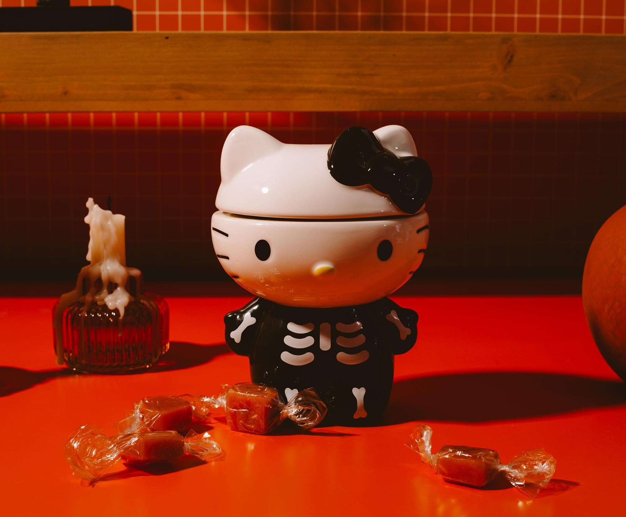 Foto 5 | Tarro Para Aperitivos Sanrio Hello Kitty Skeleton Ceramic - Venta Internacional.