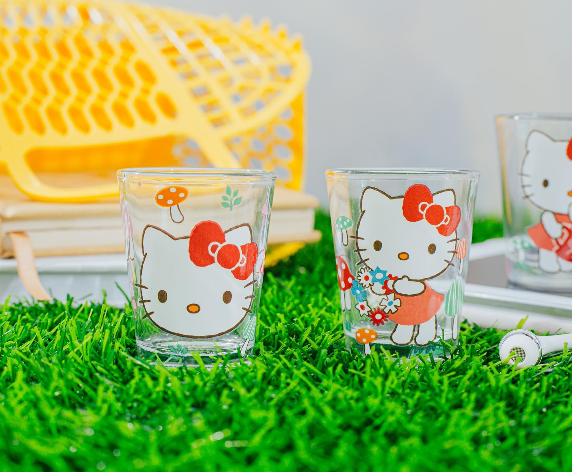 Foto 5 | Minigafas De Chupito Buffalo Sanrio Hello Kitty X4, Color Plateado - Venta Internacional.