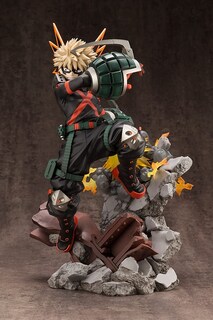 Foto 3 | Estatua Kotobukiya My Hero Academia Katsuki Bakugo V2 Artfx J - Venta Internacional.