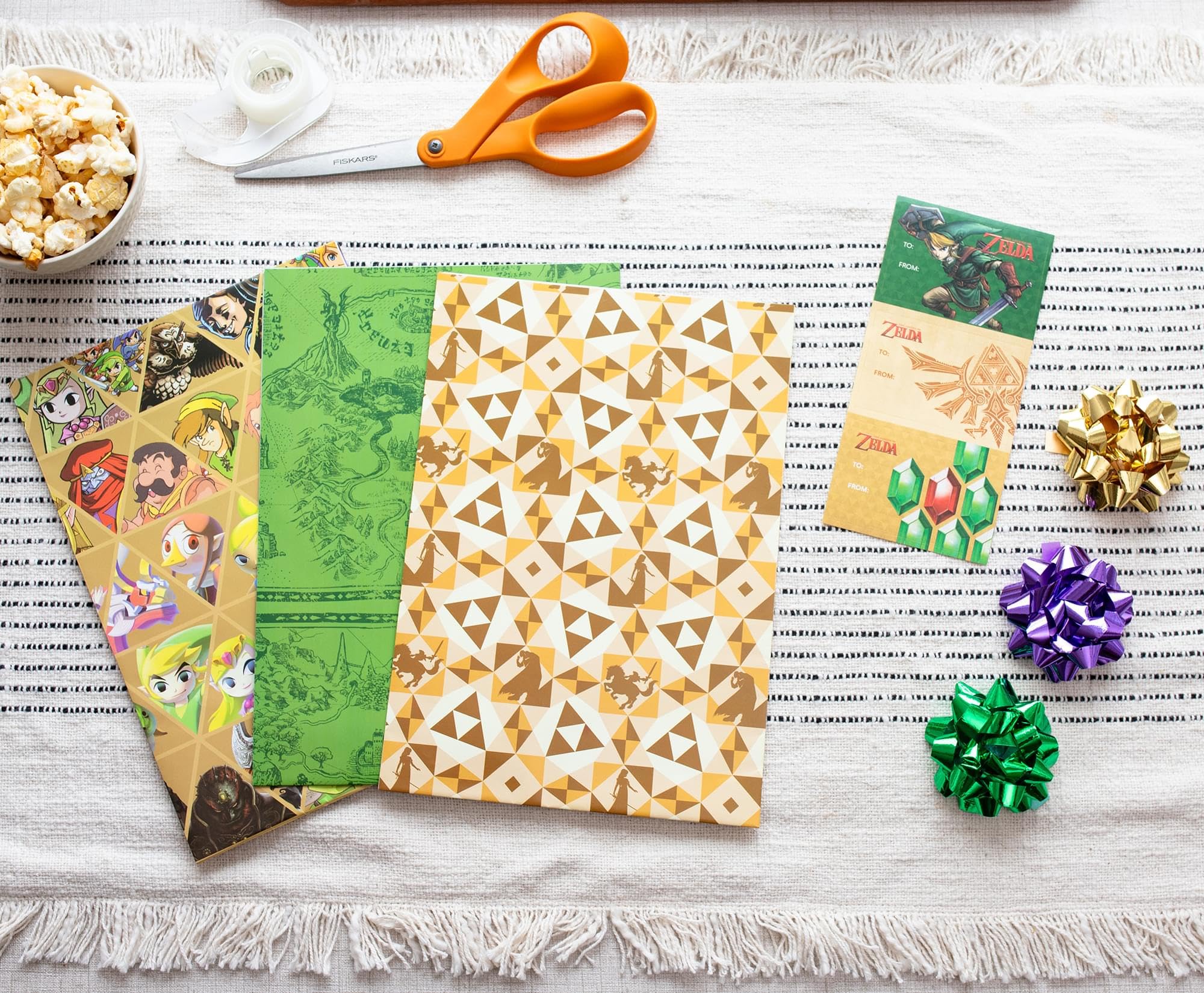 Foto 3 | Kit De Papel De Regalo Nintendo The Legend Of Zelda, 9 Piezas - Venta Internacional.
