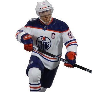 Foto 2 | Figura Mcfarlane Toys Connor Mcdavid Edmonton Oilers Nhl - Venta Internacional.