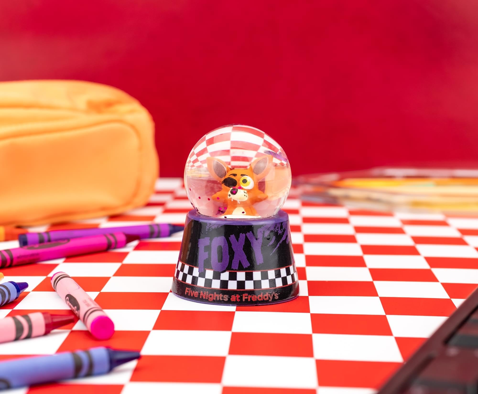 Foto 6 pulgar | Minibola De Nieve Silver Buffalo Five Nights At Freddy's Foxy - Venta Internacional.