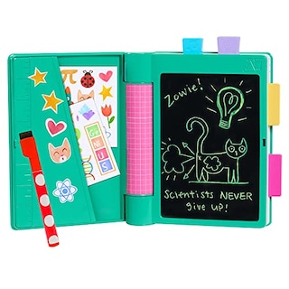 Foto 1 | Venta Internacional- Cuaderno Just Play Ada Twist, Scientist Glow And Go, Se Ilumina Y Reproduce La Canción De The Why