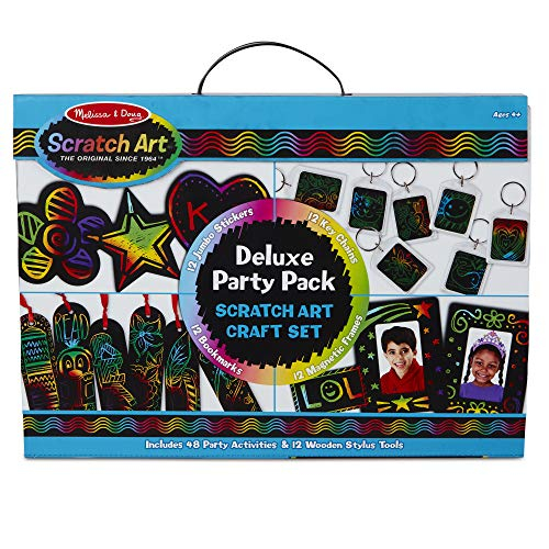 Venta Internacional - Melissa & Doug Scratch Art  Deluxe Party Pack Craft Set - 12 Pegatinas Jumbo, 12 Llave, 12 Marcado