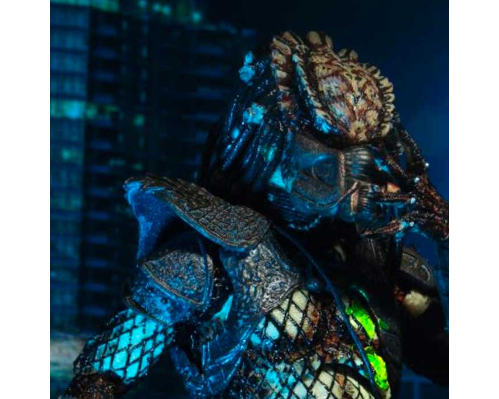 Foto 6 pulgar | Figura Neca Ultimate Predator 2 City Hunter Battle Damaged