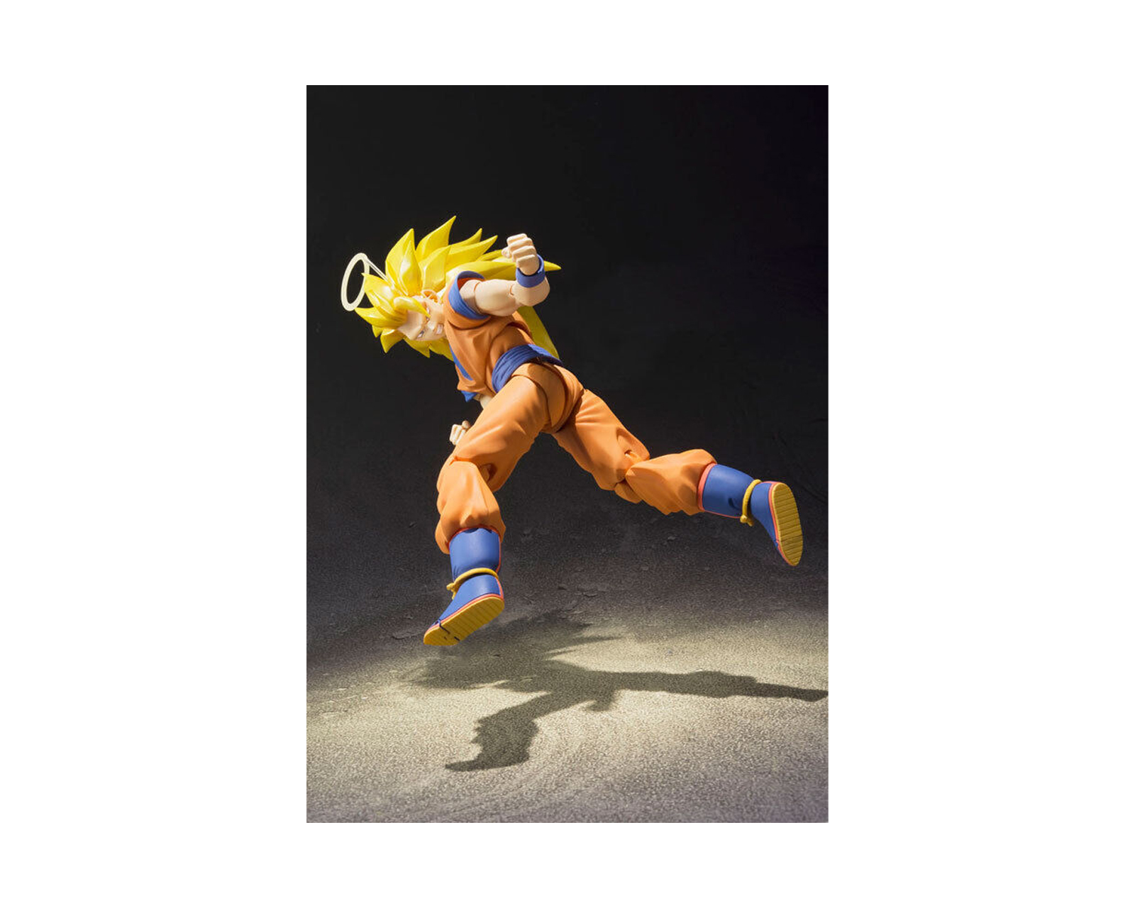 Foto 3 pulgar | Son Goku Super Saiyan 3 S.h.figuarts Bandai