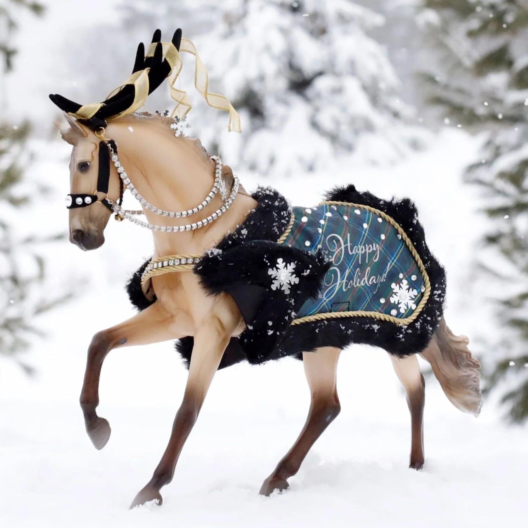 Foto 4 pulgar | Holiday Horse Highlander De Breyer Horses 2023 De Colección - Venta Internacional.