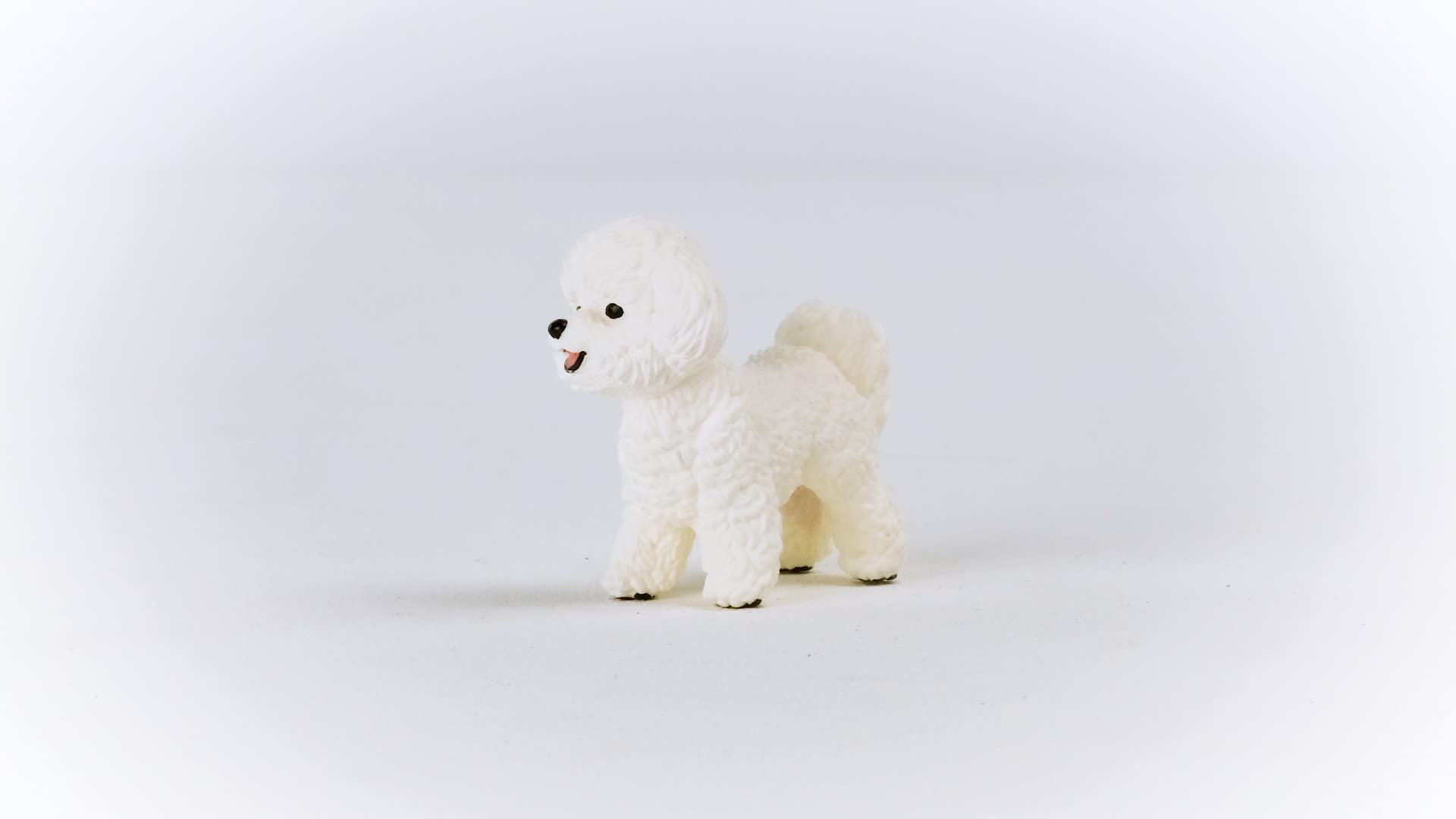 Foto 4 pulgar | Figura De Perro De Juguete Schleich Farm World Bichon Frise 2023 Kids - Venta Internacional.
