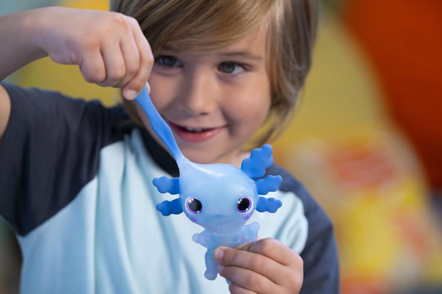 Foto 5 pulgar | Toy Goliath Animagic Let's Glo Axolotl Blue Para Niños Mayores De 4 Años - Venta Internacional.