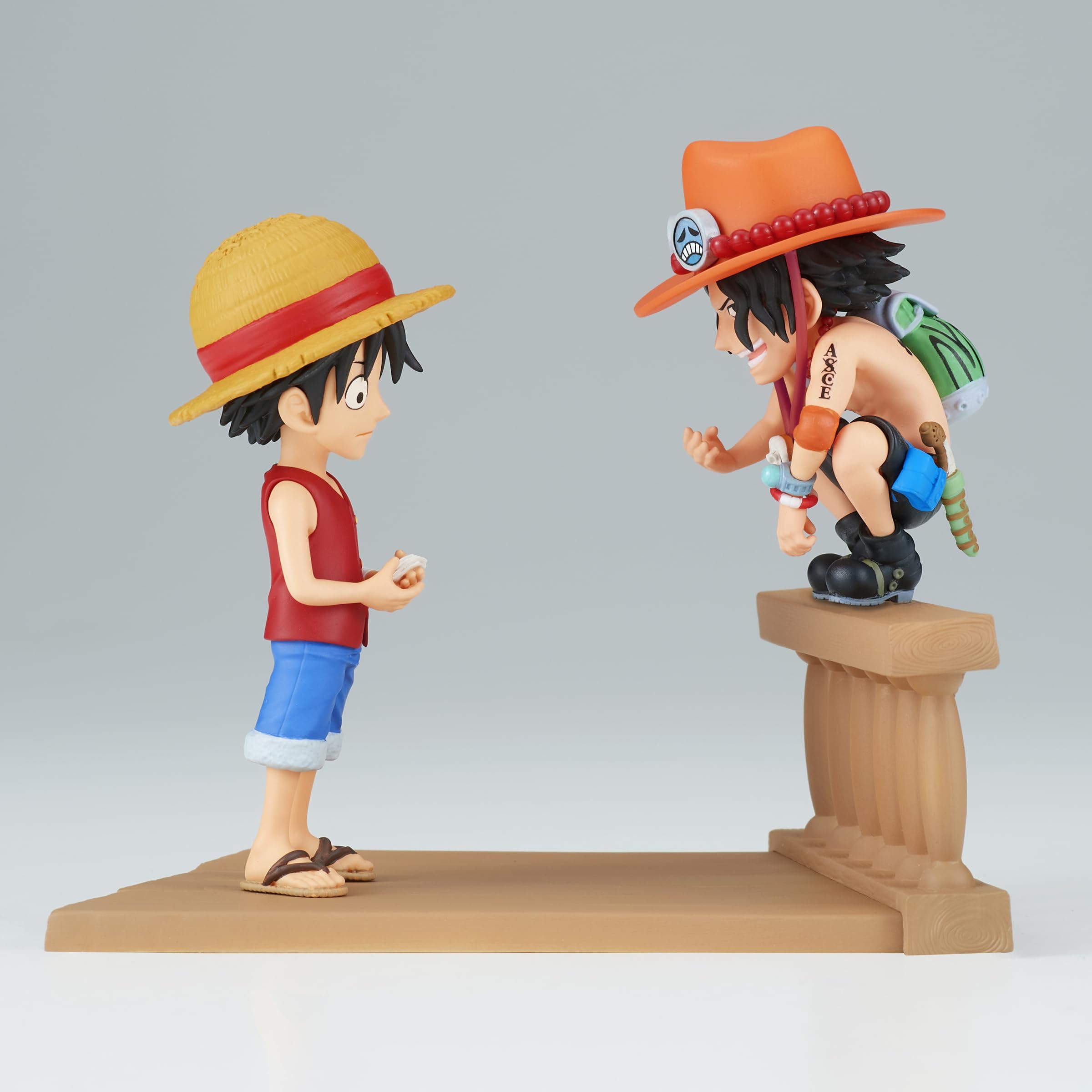 Foto 3 pulgar | Figura De Colección Banpresto One Piece Log Stories Luffy & Ace - Venta Internacional.