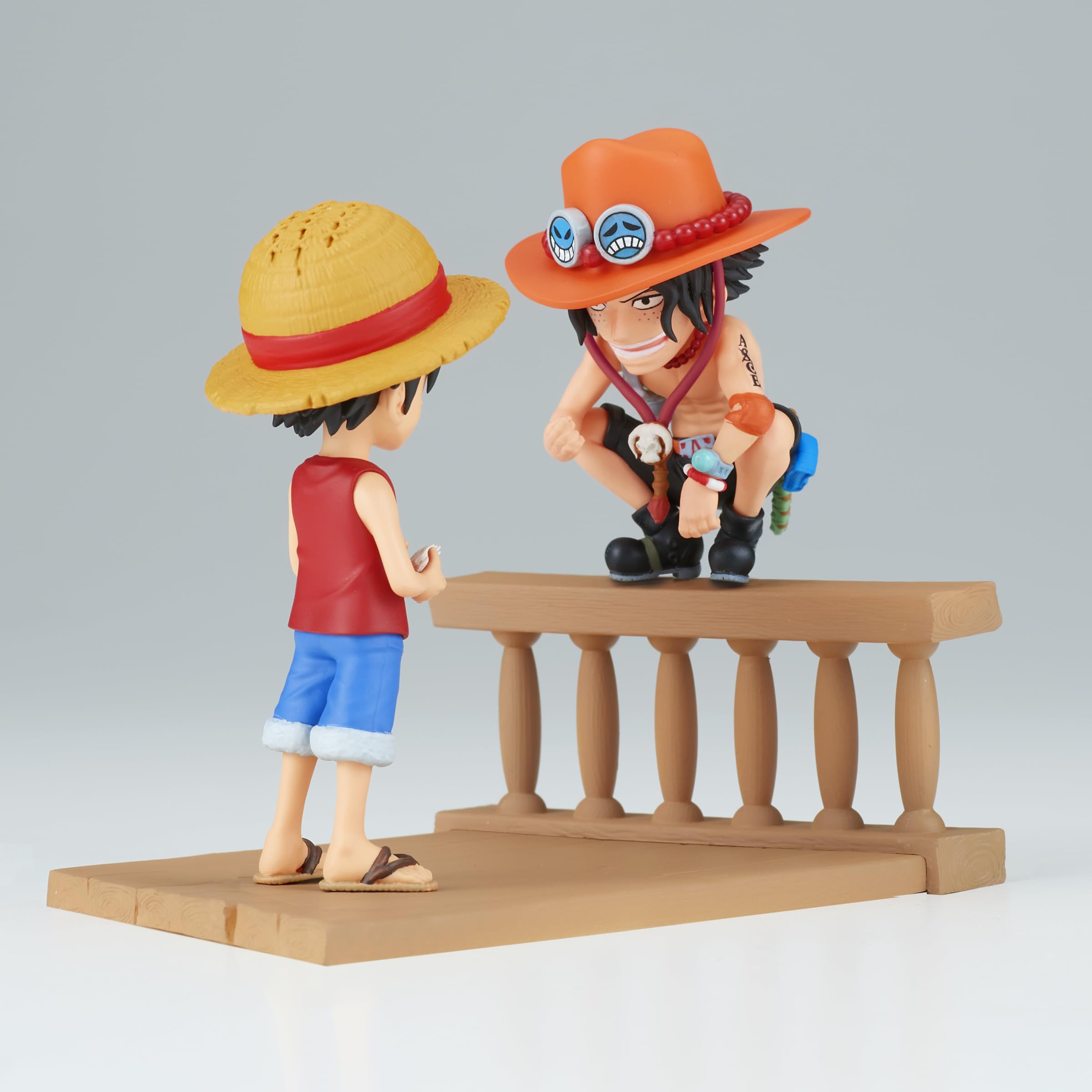 Foto 4 pulgar | Figura De Colección Banpresto One Piece Log Stories Luffy & Ace - Venta Internacional.