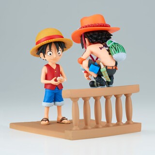 Foto 4 | Figura De Colección Banpresto One Piece Log Stories Luffy & Ace - Venta Internacional.