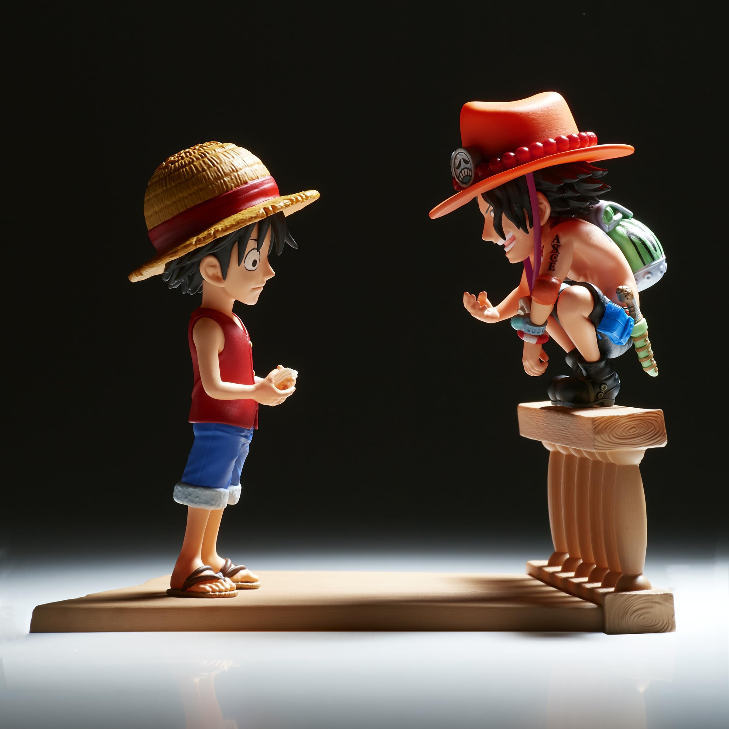 Foto 7 | Figura De Colección Banpresto One Piece Log Stories Luffy & Ace - Venta Internacional.