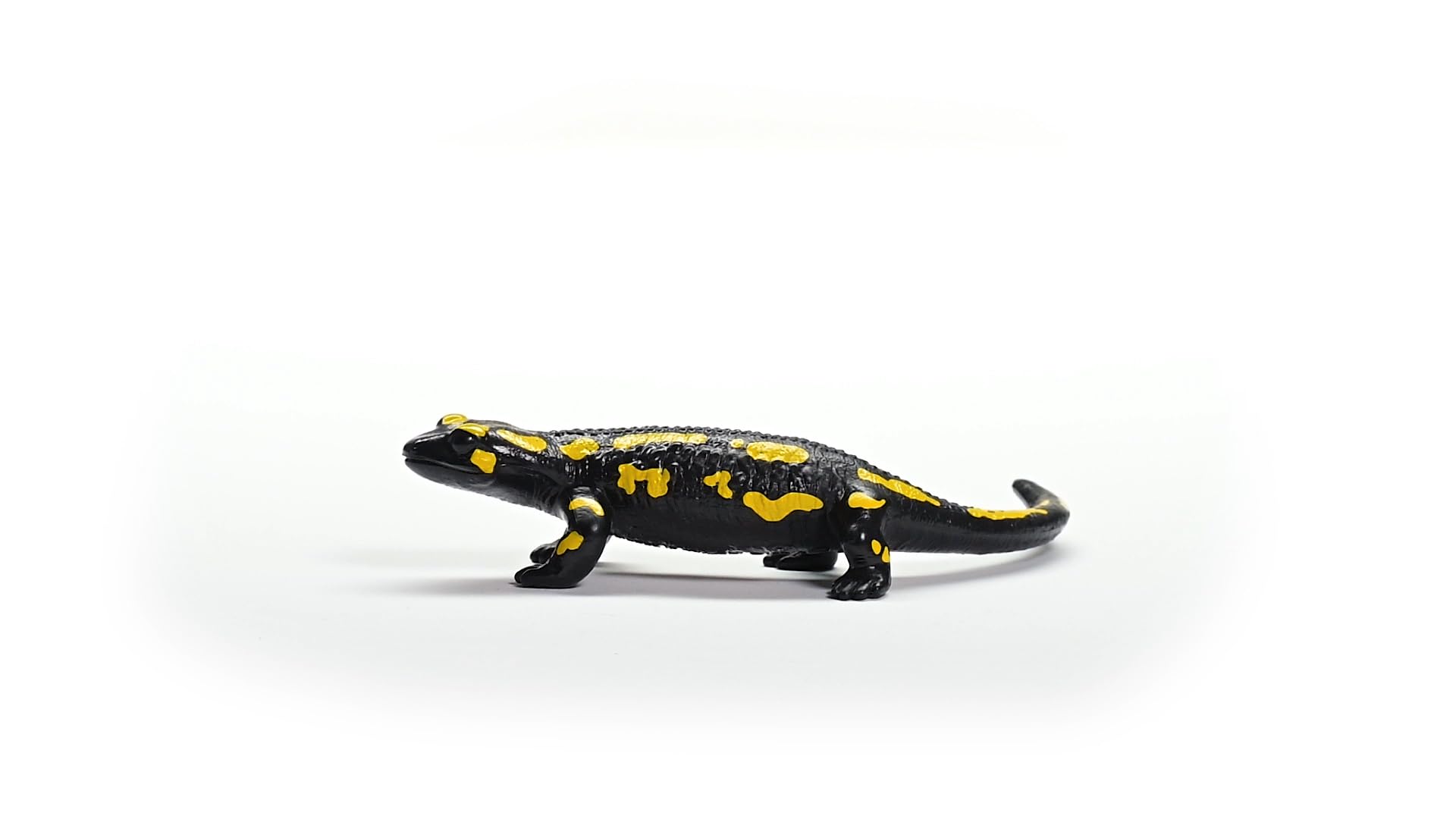 Foto 4 pulgar | Figura De Juguete Schleich Wild Life Fire Salamander Lizard 2024 - Venta Internacional.