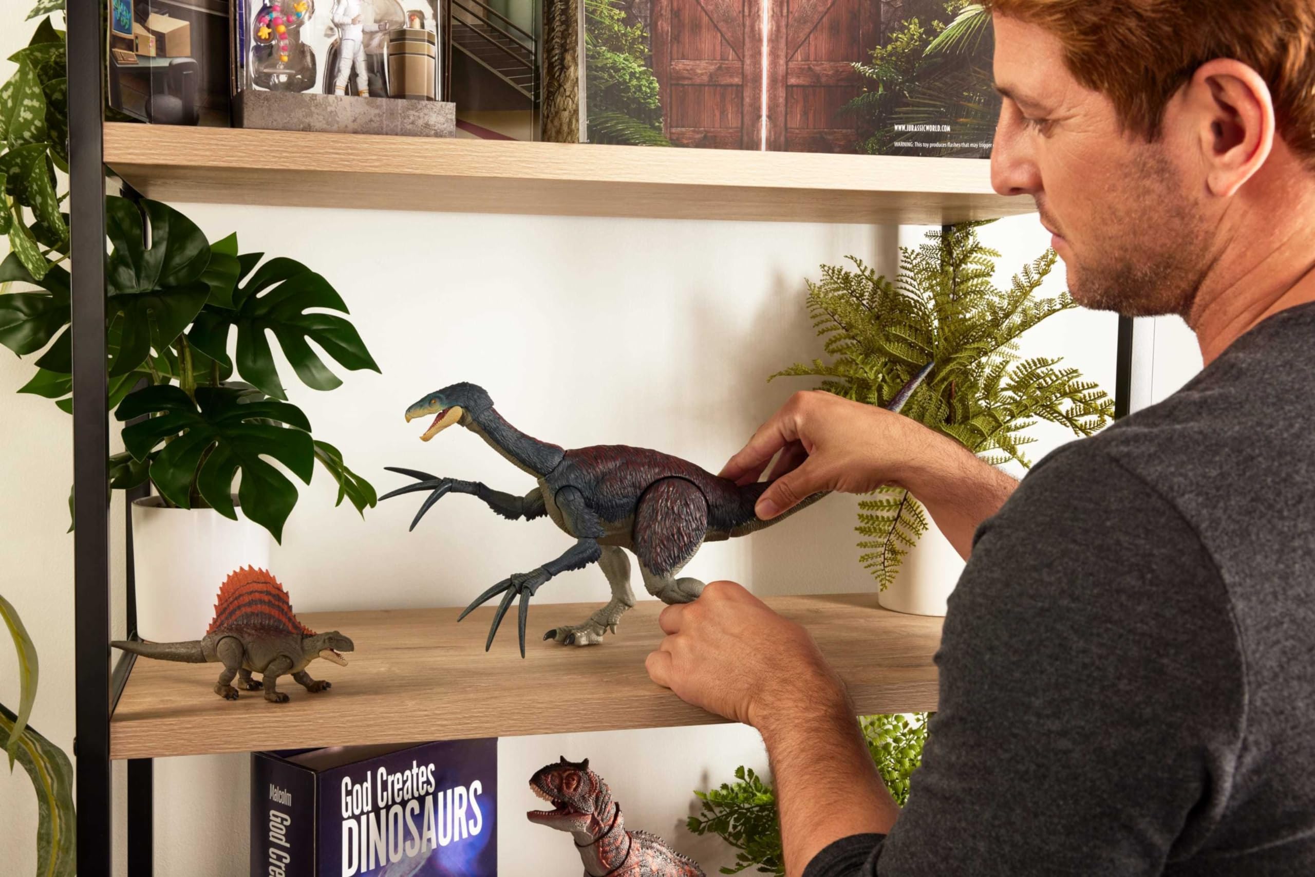 Foto 2 | Figura De Acción Mattel Jurassic World Dominion Therizinosaurus - Venta Internacional.
