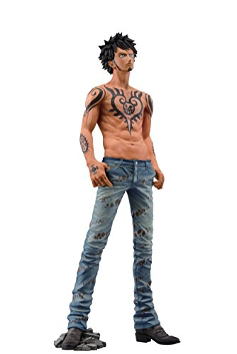 Foto 2 pulgar | Figura Banpresto De Una Sola Pieza, Rey Del Artista Trafalgar Law, 26 Cm - Venta Internacional.