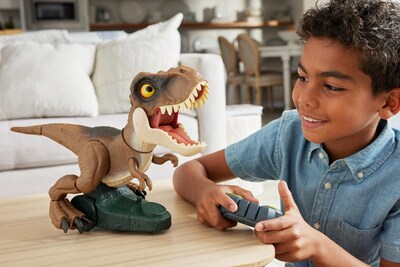 Foto 2 | Juguete De Dinosaurio Rc Mattel Jurassic World Roarin' Frenzy T Rex - Venta Internacional.