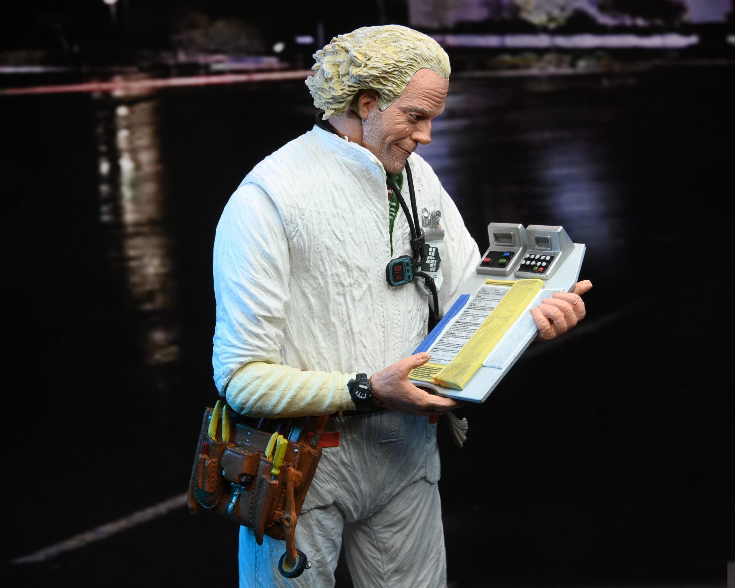 Foto 6 pulgar | Figura de Acción Neca Regreso al Futuro Ultimate Doc Brown - Venta Internacional