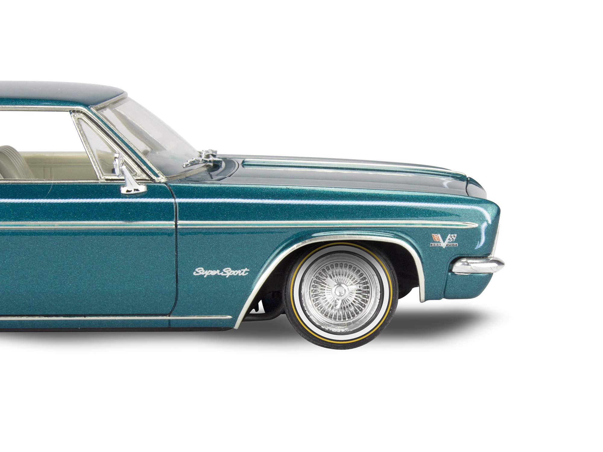 Foto 4 pulgar | Maqueta de Coche Revell '66 Chevy Impala SS 396 2N1 a Escala 1:25 - Venta Internacional
