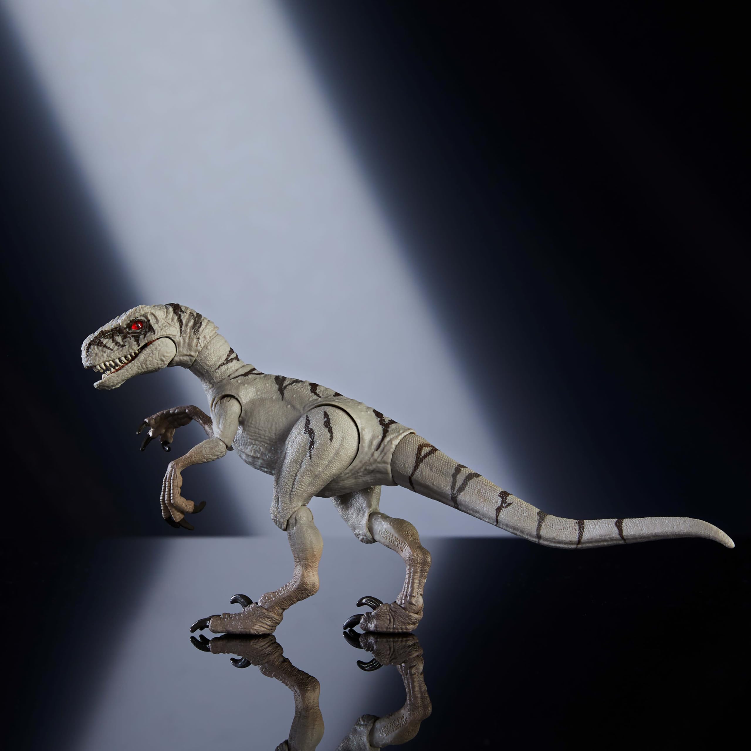 Foto 7 pulgar | Figura De Acción Toy Mattel Jurassic World Atrociraptor Ghost - Venta Internacional.