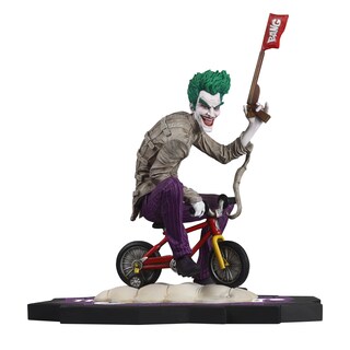 Foto 1 | Estatua De Resina Mcfarlane Toys Dc Direct The Joker Purple Craze - Venta Internacional.
