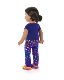 Foto 5 | Muñeca American Girl Of The Year Kavi Sharma, 45 Cm, Con Pijama - Venta Internacional.