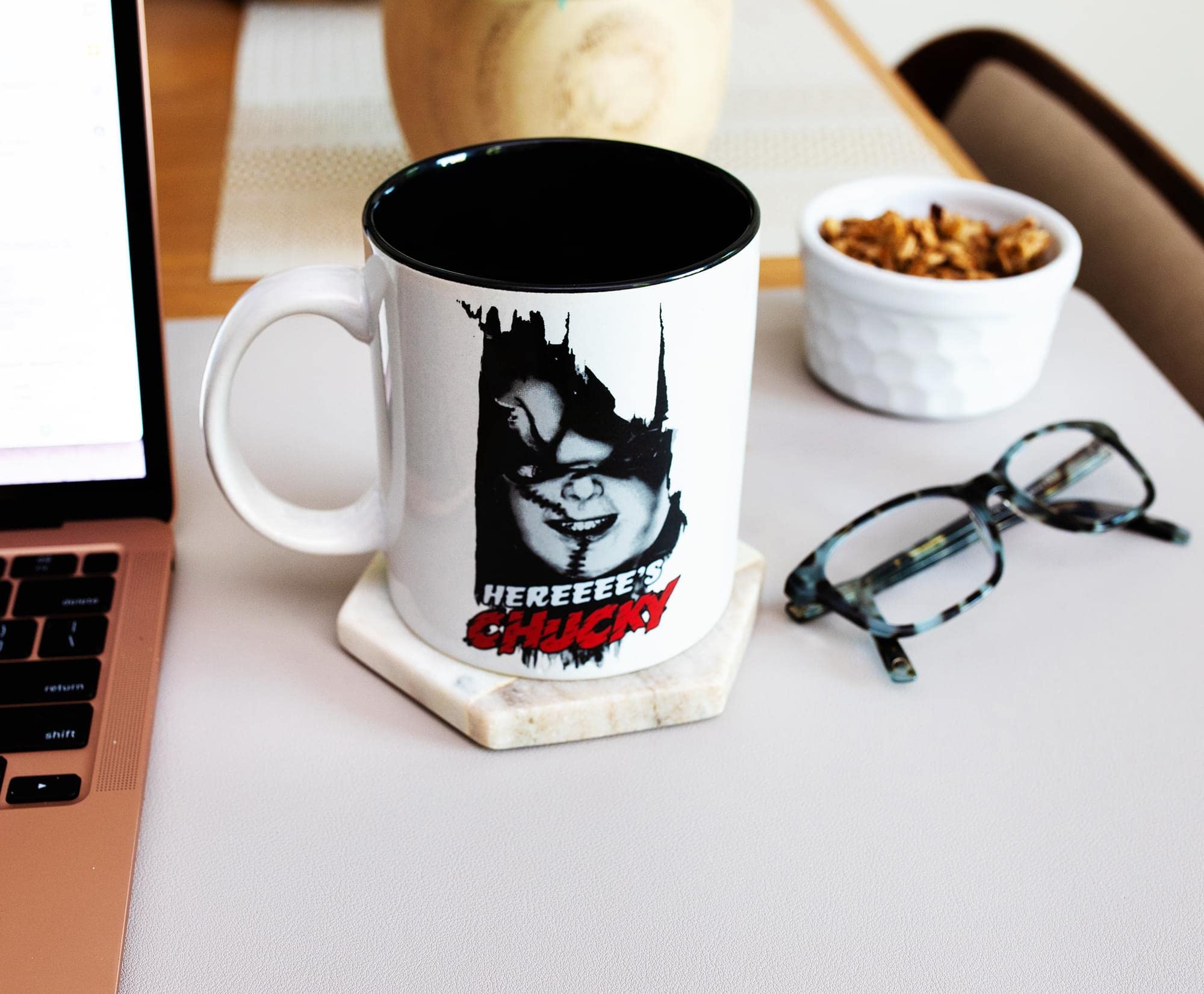 Foto 7 pulgar | Taza Silver Buffalo Child's Play Here's Chucky 600 Ml - Venta Internacional.