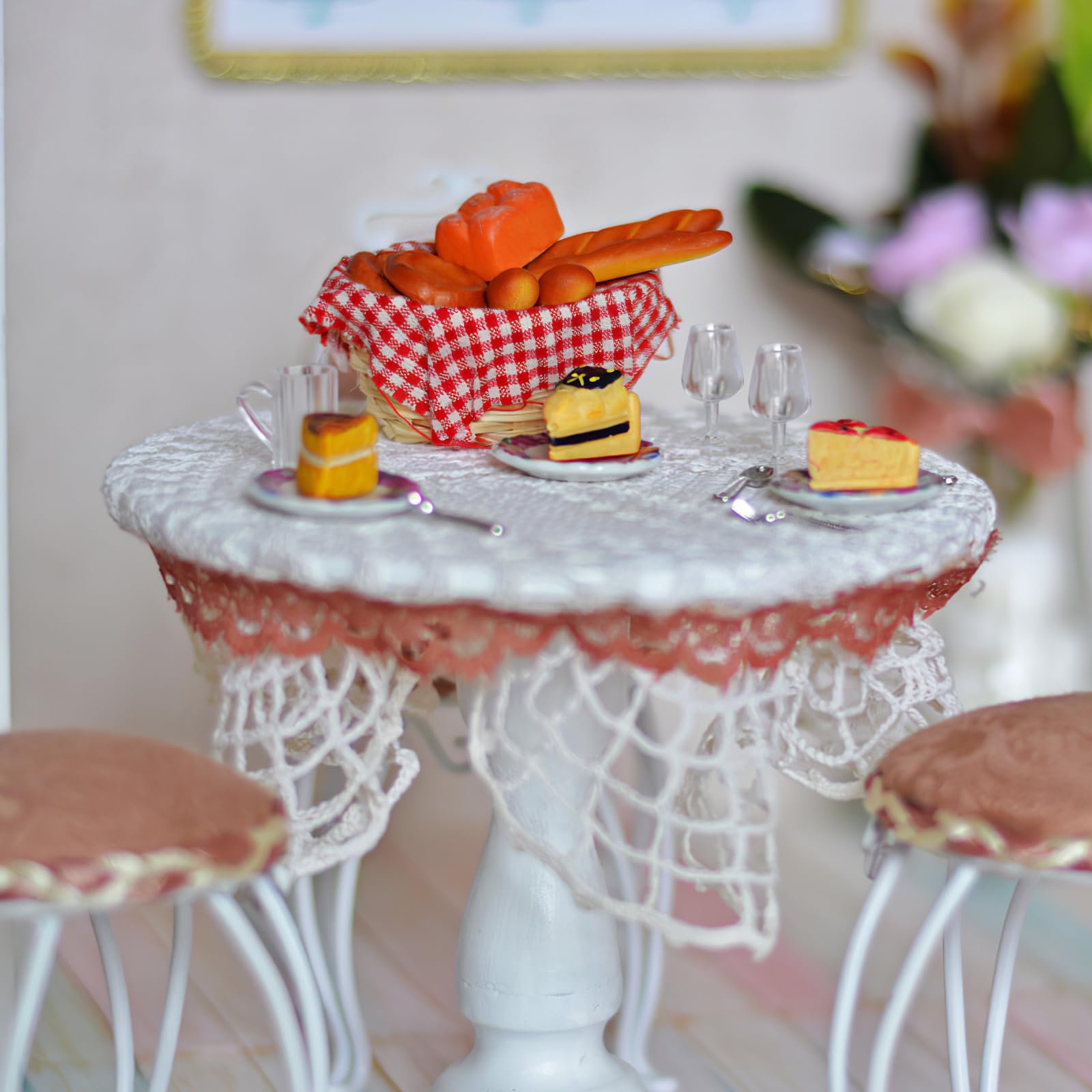 Foto 6 | Juego De Copas De Vino Dollhouse Nuobesty 1:12 En Miniatura, 10 Unidades, Color Blanco - Venta Internacional.