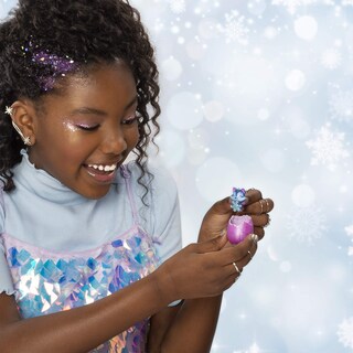 Foto 3 | Paquete Múltiple Colleggtibles Royal De Toy Hatchimals Con 4 O 5 Años - Venta Internacional.
