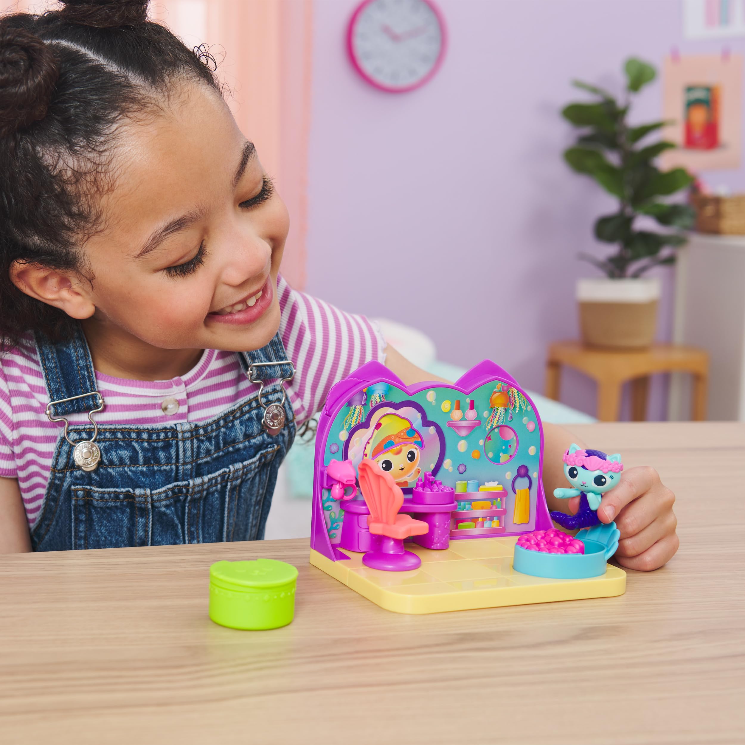 Foto 4 pulgar | Playset Gabby's Dollhouse Mercat's Spa Room Con Figura De Más De 3 Años - Venta Internacional.