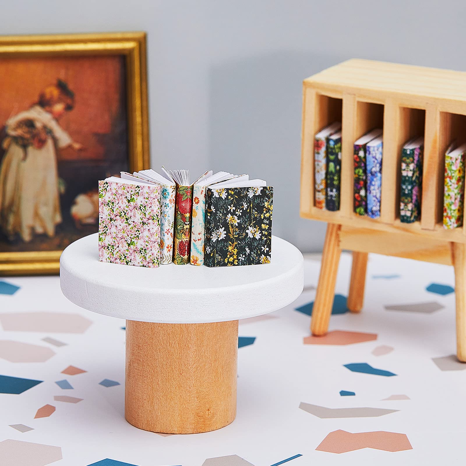 Foto 6 pulgar | Miniatures Dollhouse Books Skylety, Escala 1:12 X24 (floral) - Venta Internacional.