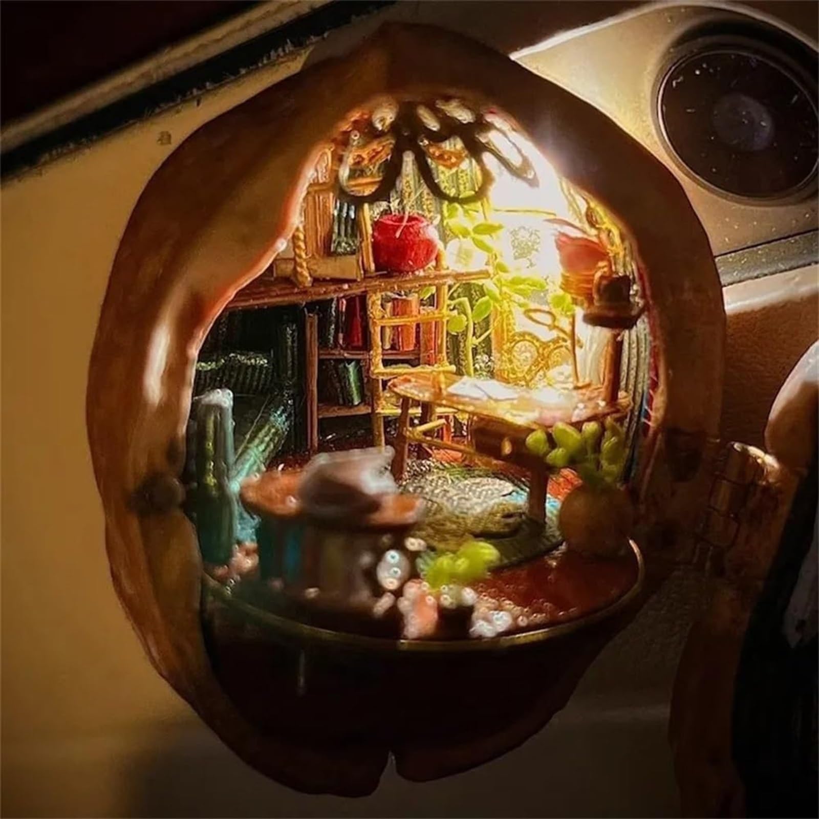 Foto 2 pulgar | Minibiblioteca Hecha A Mano En Resina Con Forma De Concha De Nogal Con Escena 3d De Casa De Muñecas - Venta Internaci