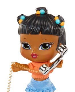 Foto 5 | Muñeca De Moda Bratz Babyz Runwayz Sasha Con Moda Real - Venta Internacional.