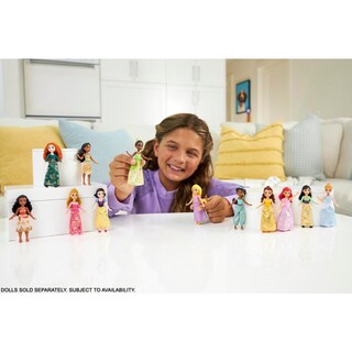 Foto 2 | Muñeca Mattel Disney Princesses Belle De 9 Cm Articulada Para Más De 3 Años - Venta Internacional.
